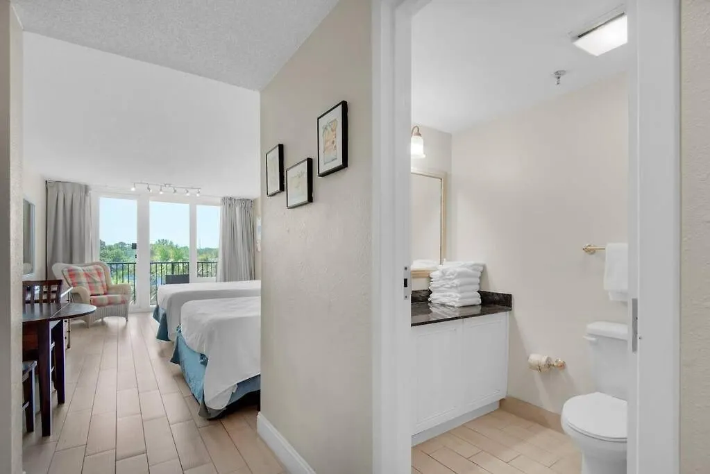 Lovely Sandestin Resort Studio With Balcony And Sunset View